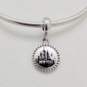 Pandora New York City Travel Dangle Charm